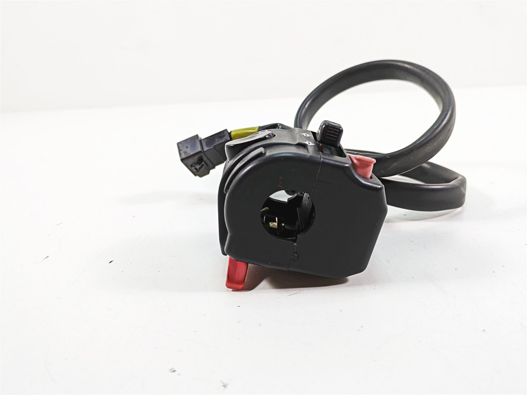 2012 Triumph Tiger 800XC ABS Left Hand Turn Signal Control Switch T2504519 {{ shop.shopifyCountryName }} - Mototech271