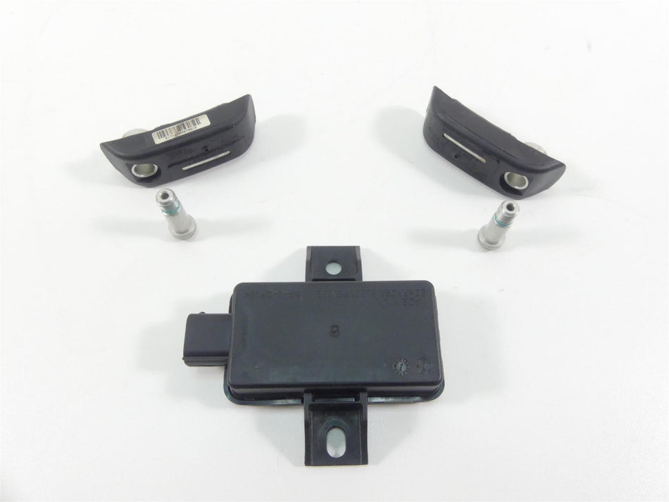 2014 BMW K1600 GTL K48 Rdc Tire Pressure Module Unit & Sensors 65758546222 {{ shop.shopifyCountryName }} - Mototech271