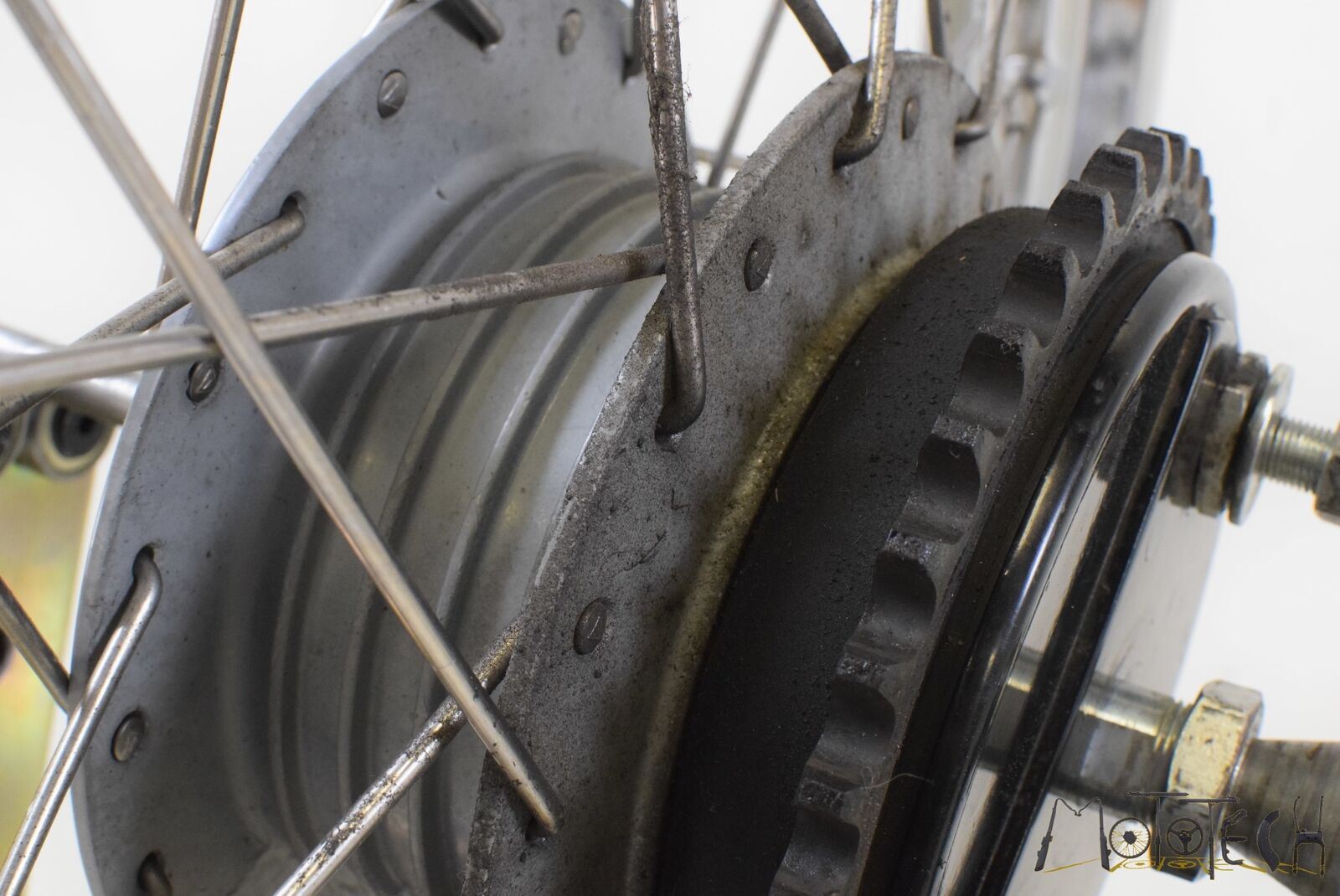 2012 Royal Enfield Bullet Classic C5 STRAIGHT Rear Wheel Rim 1.85x19 170547 {{ shop.shopifyCountryName }} - Mototech271