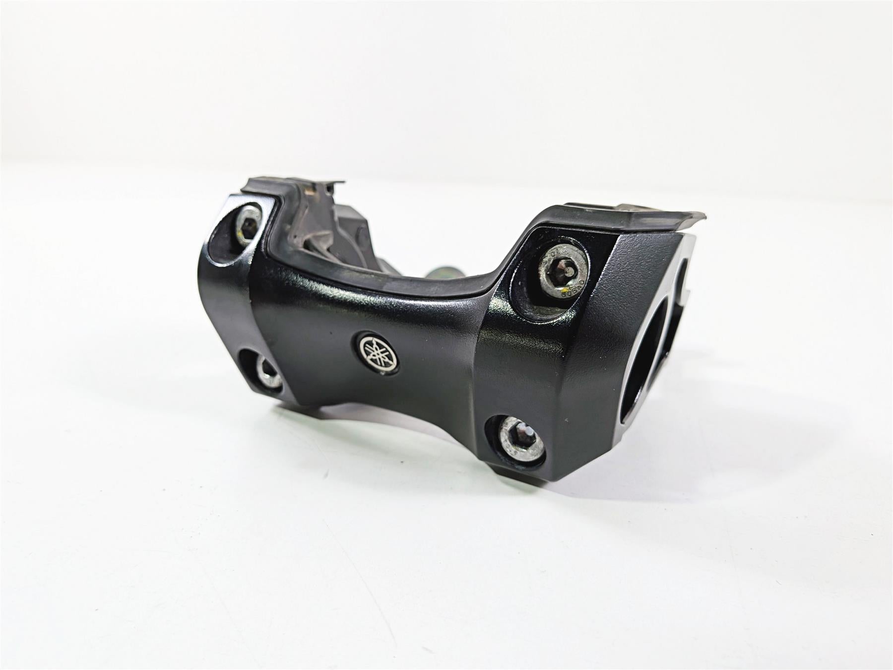 2009 Yamaha VMX17 V-Max 1700 Handlebar Riser Holder Set 2" 2S3-23441-00-00-Mototech271