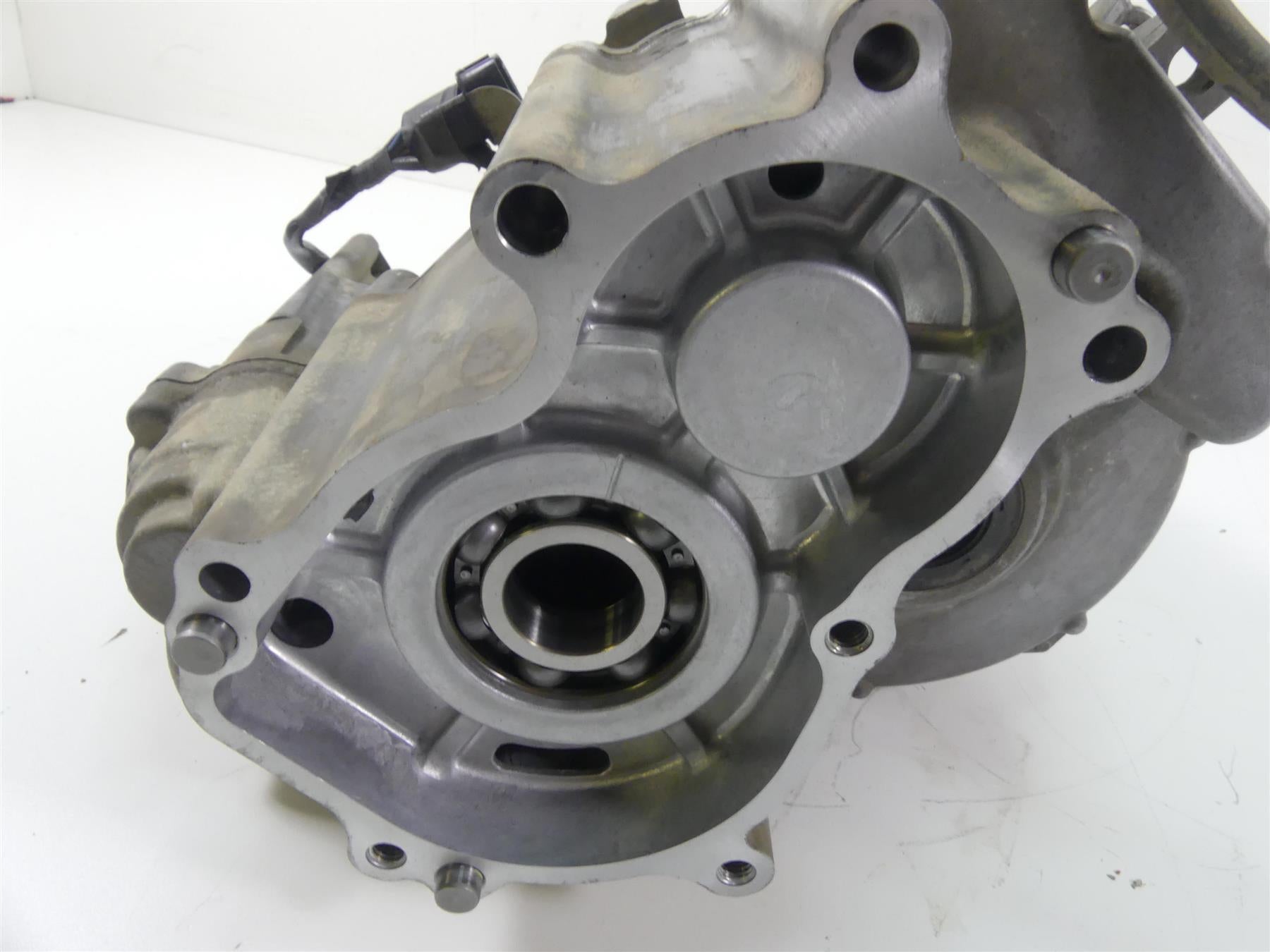 2020 Honda Talon SXS1000R S2R Transmission Gear Box Case Housing 21100-HL6-A00 {{ shop.shopifyCountryName }} - Mototech271