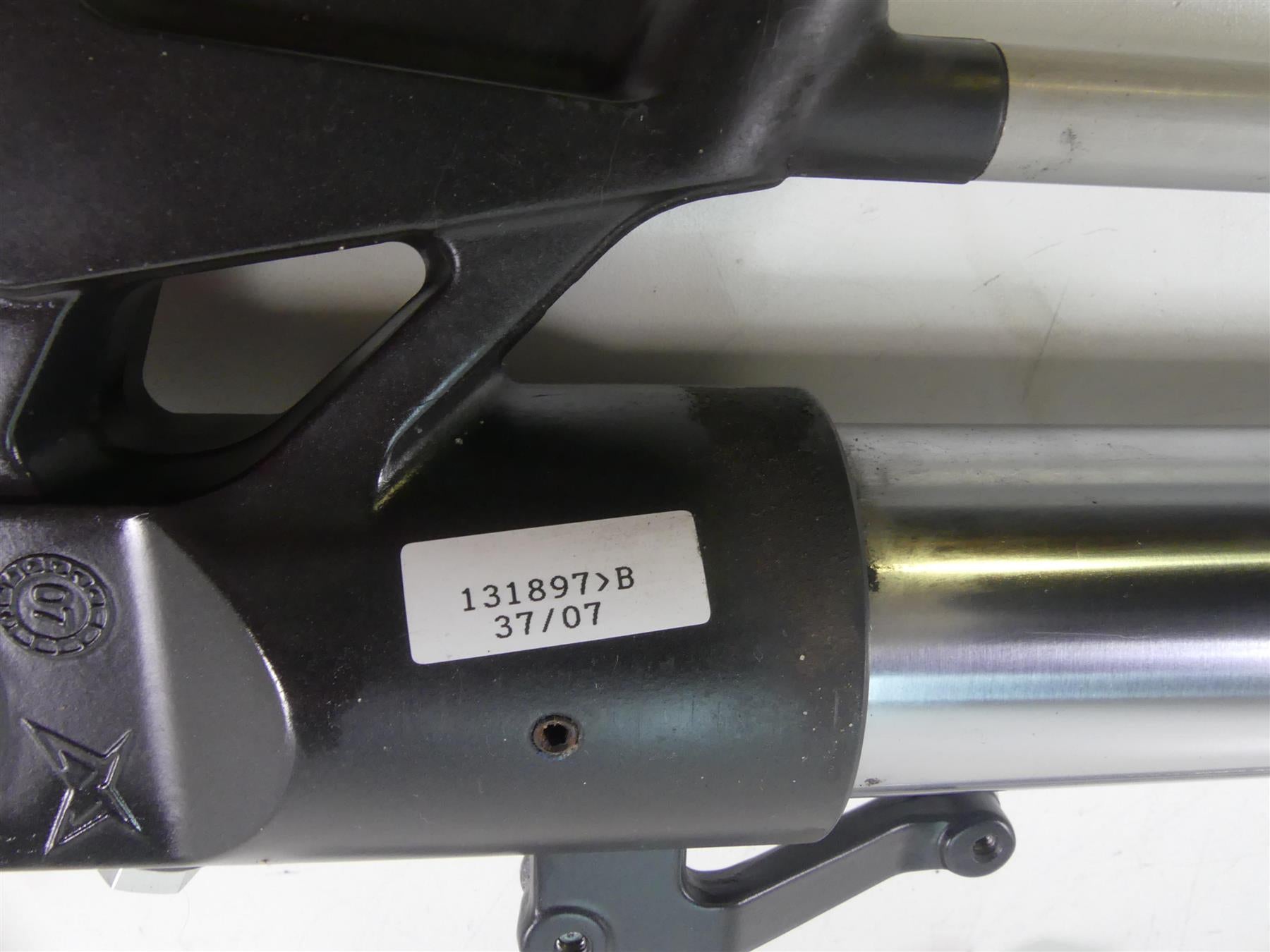 2008 Ducati Hypermotard 1100 Straight Marzocchi Front Fork Leg Set 34420201A {{ shop.shopifyCountryName }} - Mototech271
