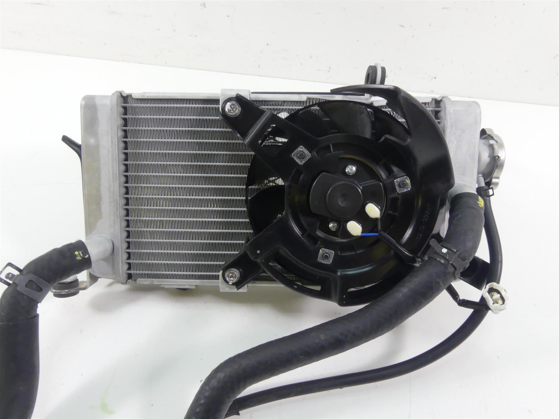 2022 Kawasaki KLR650 KL650 Adv Radiator Fan Reservoir Shrouds Set 39060-0744 {{ shop.shopifyCountryName }} - Mototech271