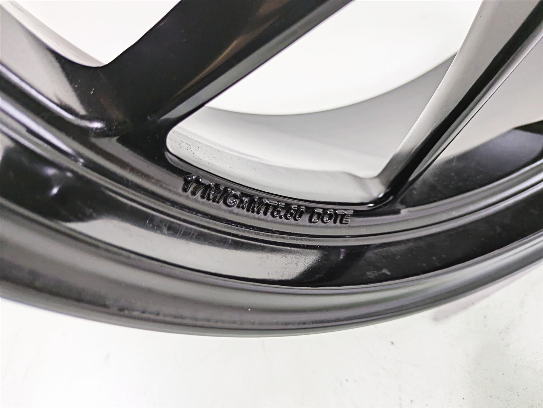 2013 Ducati Hyperstrada 821 Straight Rear Wheel Rim 17x5.5 50211571AA {{ shop.shopifyCountryName }} - Mototech271