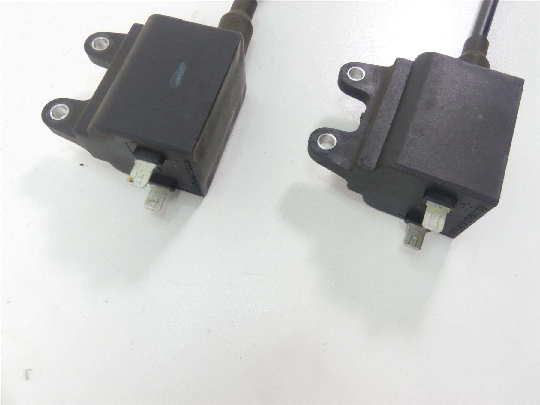 2002 Triumph Bonneville America Ignition Coil Wires Plugs Set T1290046 {{ shop.shopifyCountryName }} - Mototech271
