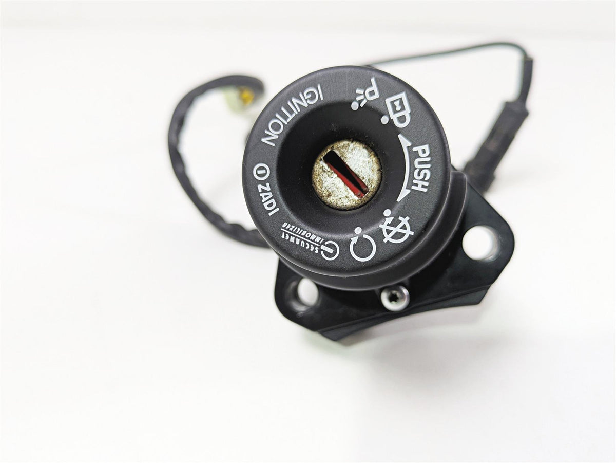2022 Ducati Hypermotard 950 Speedo Dash Ignition Switch Key Lock 4K 40611591C {{ shop.shopifyCountryName }} - Mototech271