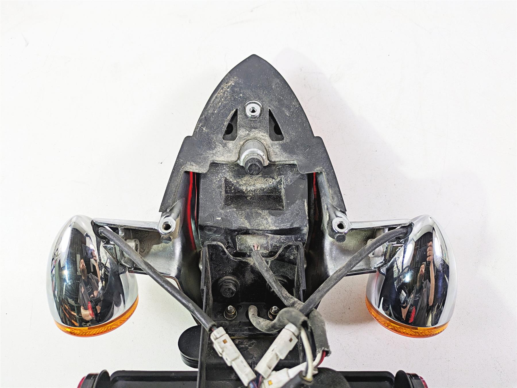 2017 Indian Chieftain Limited Taillight Blinker Plate Holder Set Chrome 5138445 {{ shop.shopifyCountryName }} - Mototech271