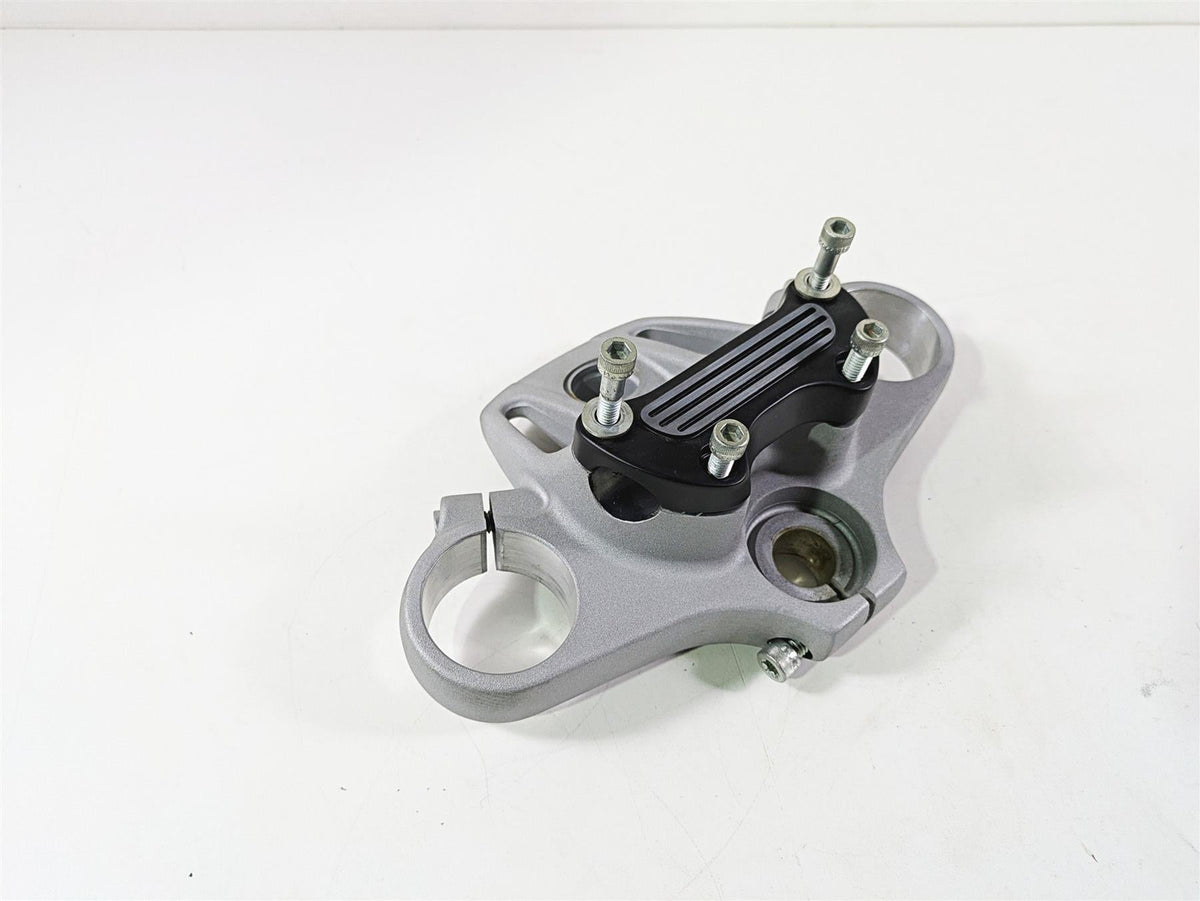 2009 Harley XR1200 Sportster Upper Triple Tree Steering Clamp 55mm 46028-08 {{ shop.shopifyCountryName }} - Mototech271
