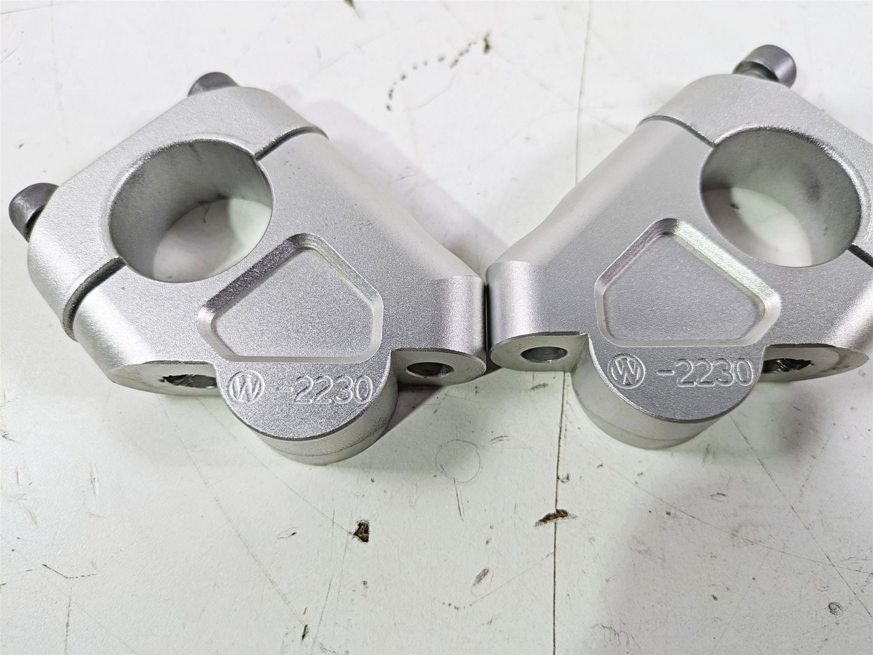 2018 BMW R1200GS GSW K50 Wunderlich Ergo+ Handlebar Riser Set 41970-111 {{ shop.shopifyCountryName }} - Mototech271