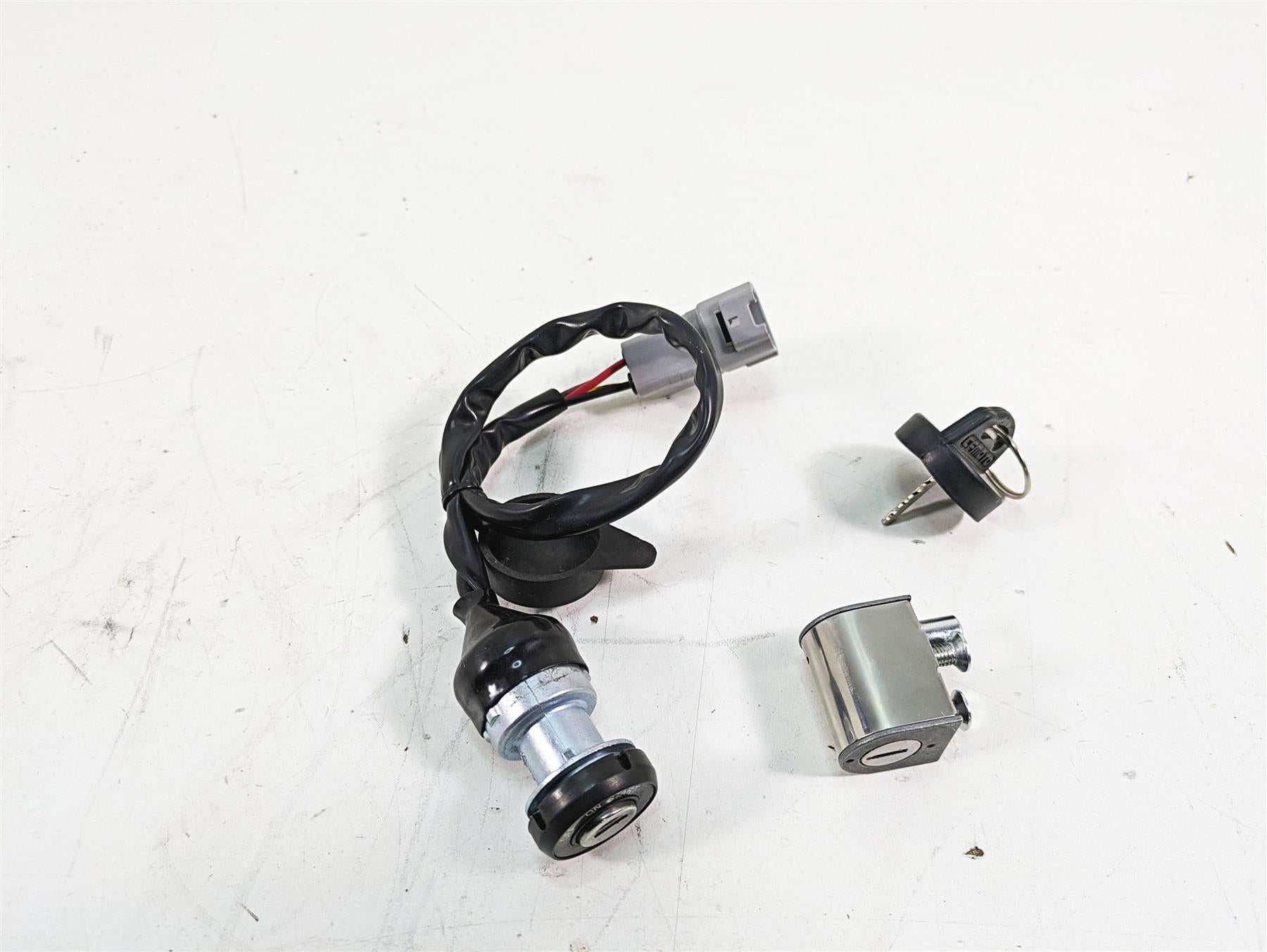 2021 CFMoto Zforce 500 Trail Ignition Switch Key Set 7000-011000-20000 {{ shop.shopifyCountryName }} - Mototech271