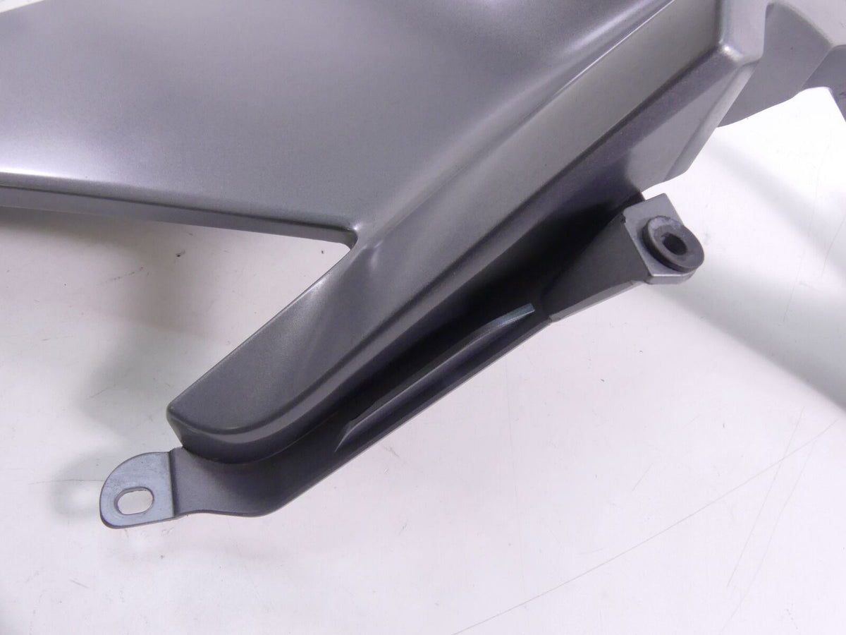 2017 BMW R1200RT RTW K52 Right Side Engine Knee Fairing Cover 46638533570 {{ shop.shopifyCountryName }} - Mototech271