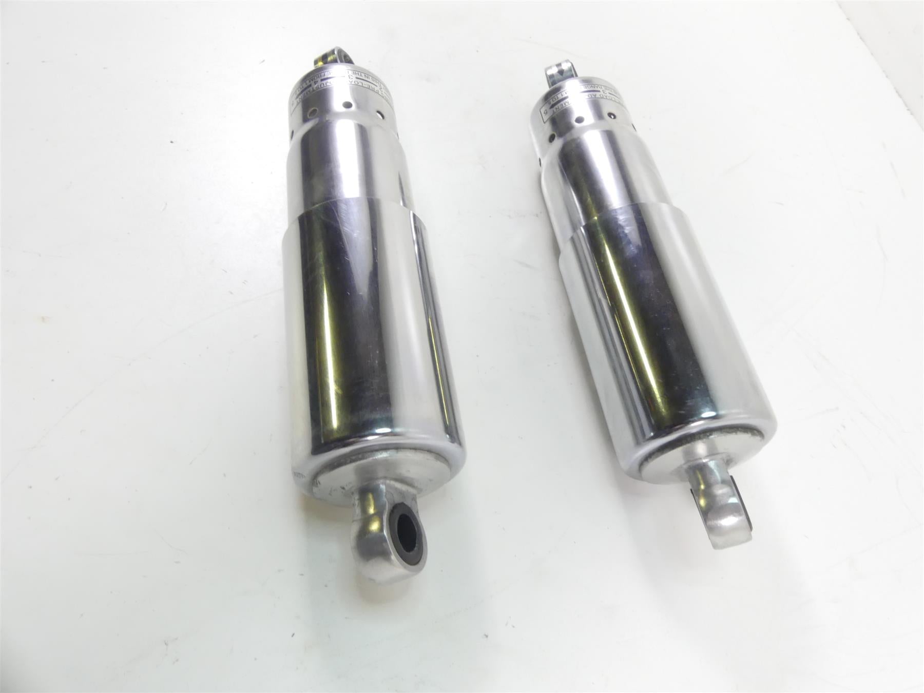 2009 Honda VTX1300 Touring Rear Oem Showa Shock Damper Set 52400-MEA-671 {{ shop.shopifyCountryName }} - Mototech271