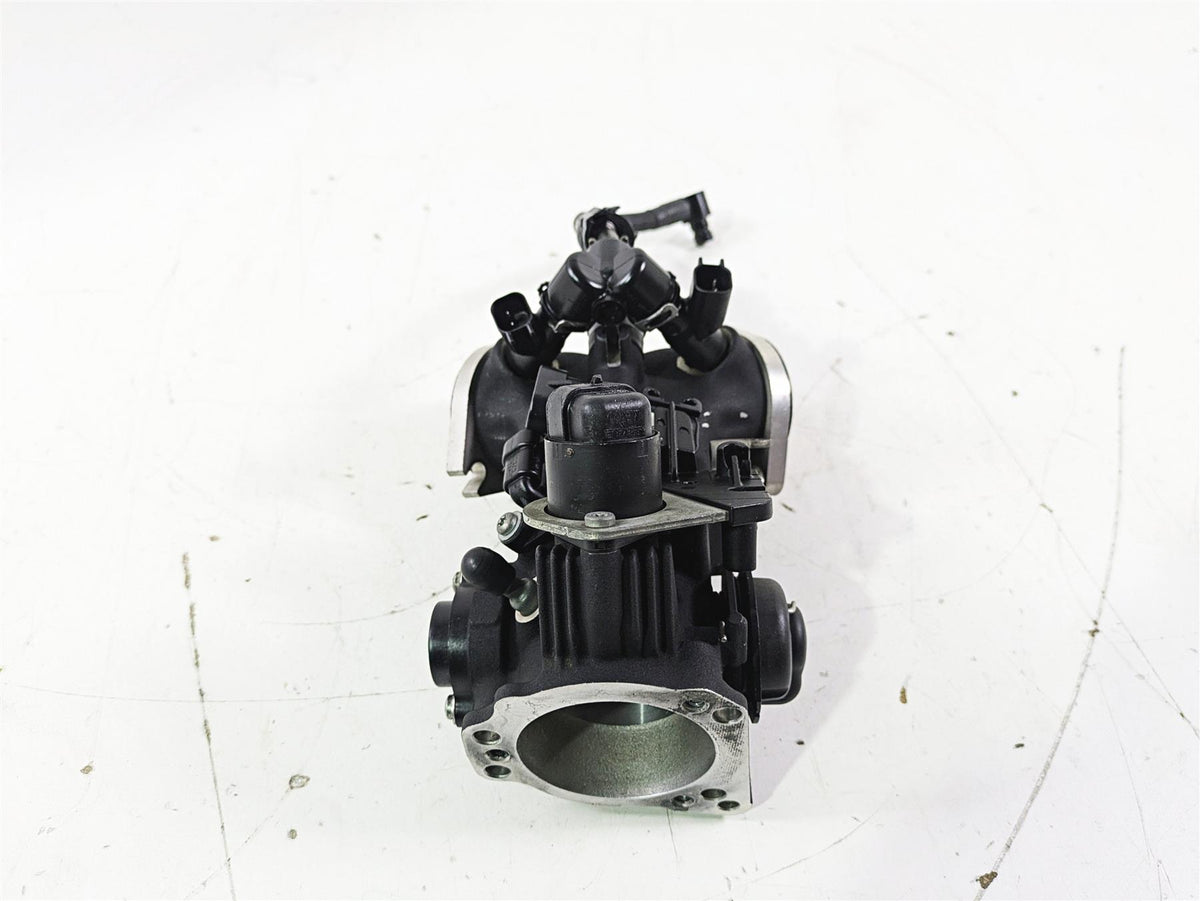 2007 Harley Touring FLHTCU SE CVO E-Glide Throttle Body Fuel Injectors 27641-06 {{ shop.shopifyCountryName }} - Mototech271