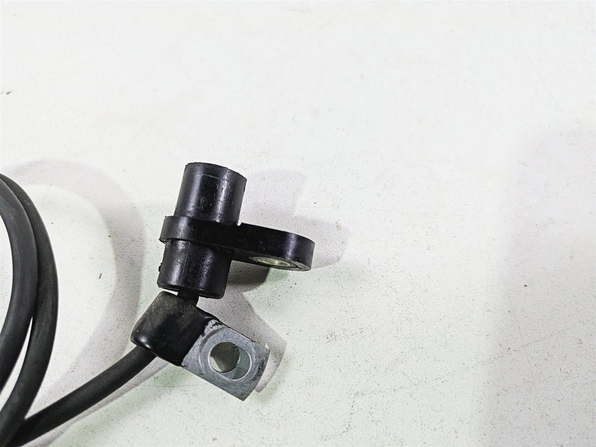 2017 Indian Chieftain Limited Rear Brake Abs Wheel Speed Sensor 4014216 {{ shop.shopifyCountryName }} - Mototech271