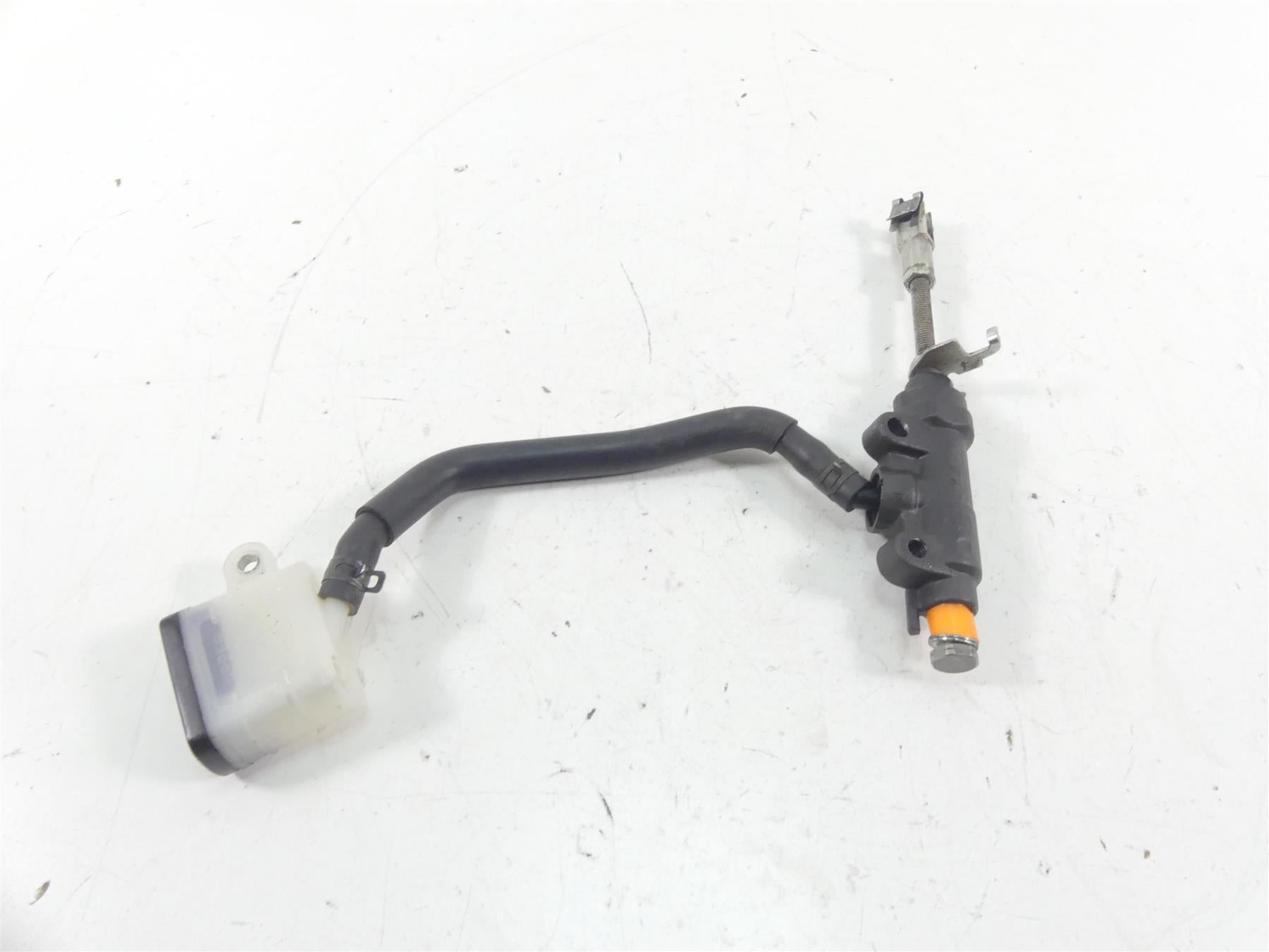 2017 Triumph Thruxton 1200 R Rear Nissin Brake Master Cylinder 1/2" T2021154 {{ shop.shopifyCountryName }} - Mototech271