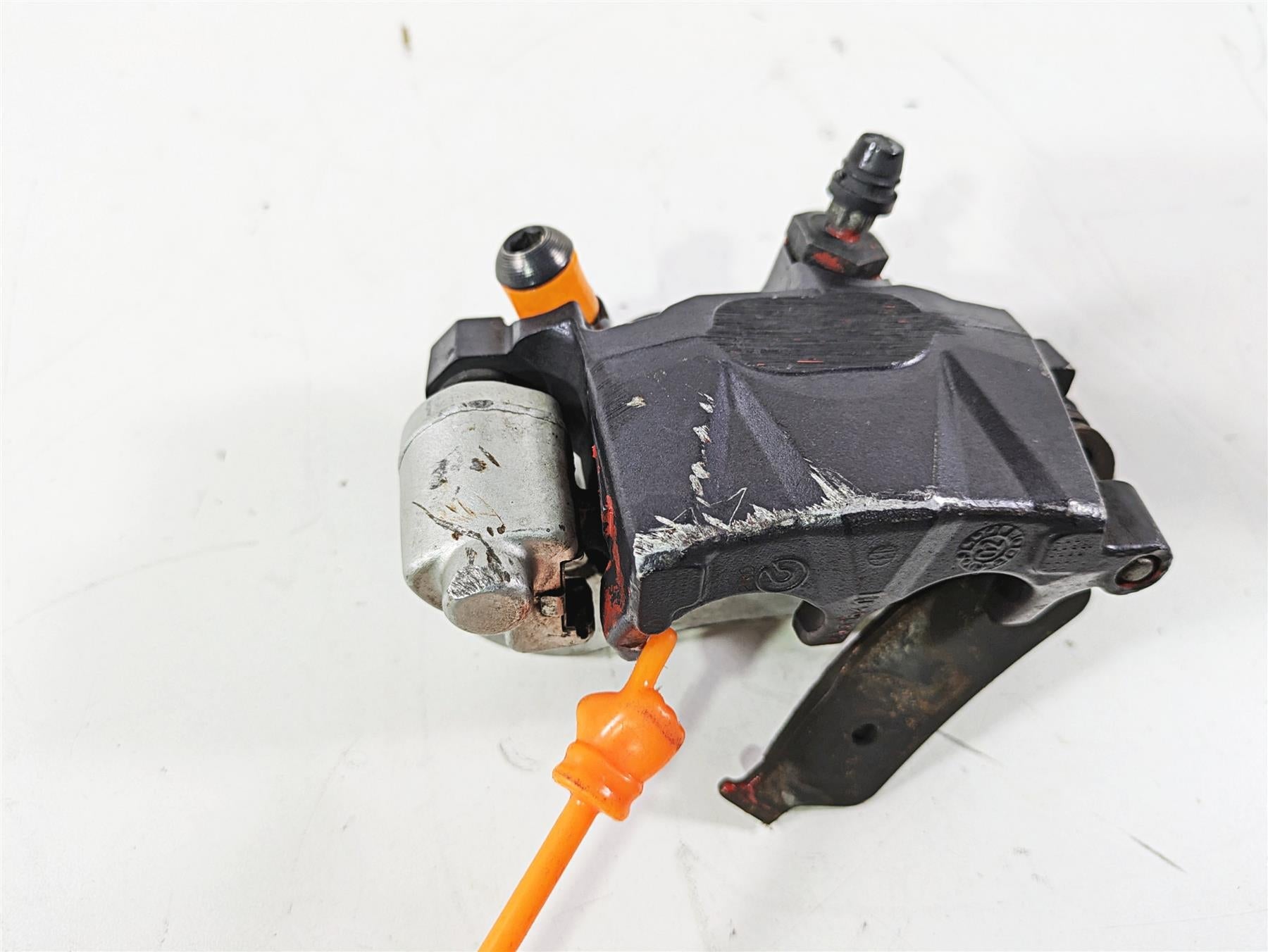 2004 BMW R1150GS R21 Rear Brake Caliper Brembo Integral Abs 34217660271 {{ shop.shopifyCountryName }} - Mototech271