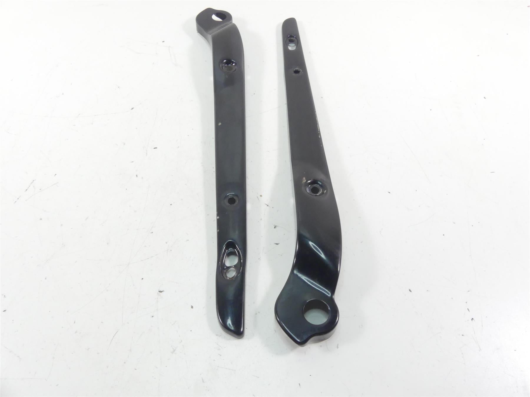 2015 Harley FXDF Dyna Fat Bob Rear Fender Struts Braces Rails 59138-06 59171-06 {{ shop.shopifyCountryName }} - Mototech271