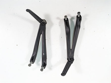 2007 Yamaha R1 YZFR1 Passenger Footpeg Rest Set -Rash 5VY-2741L-00 5VY-2742L-00 {{ shop.shopifyCountryName }} - Mototech271