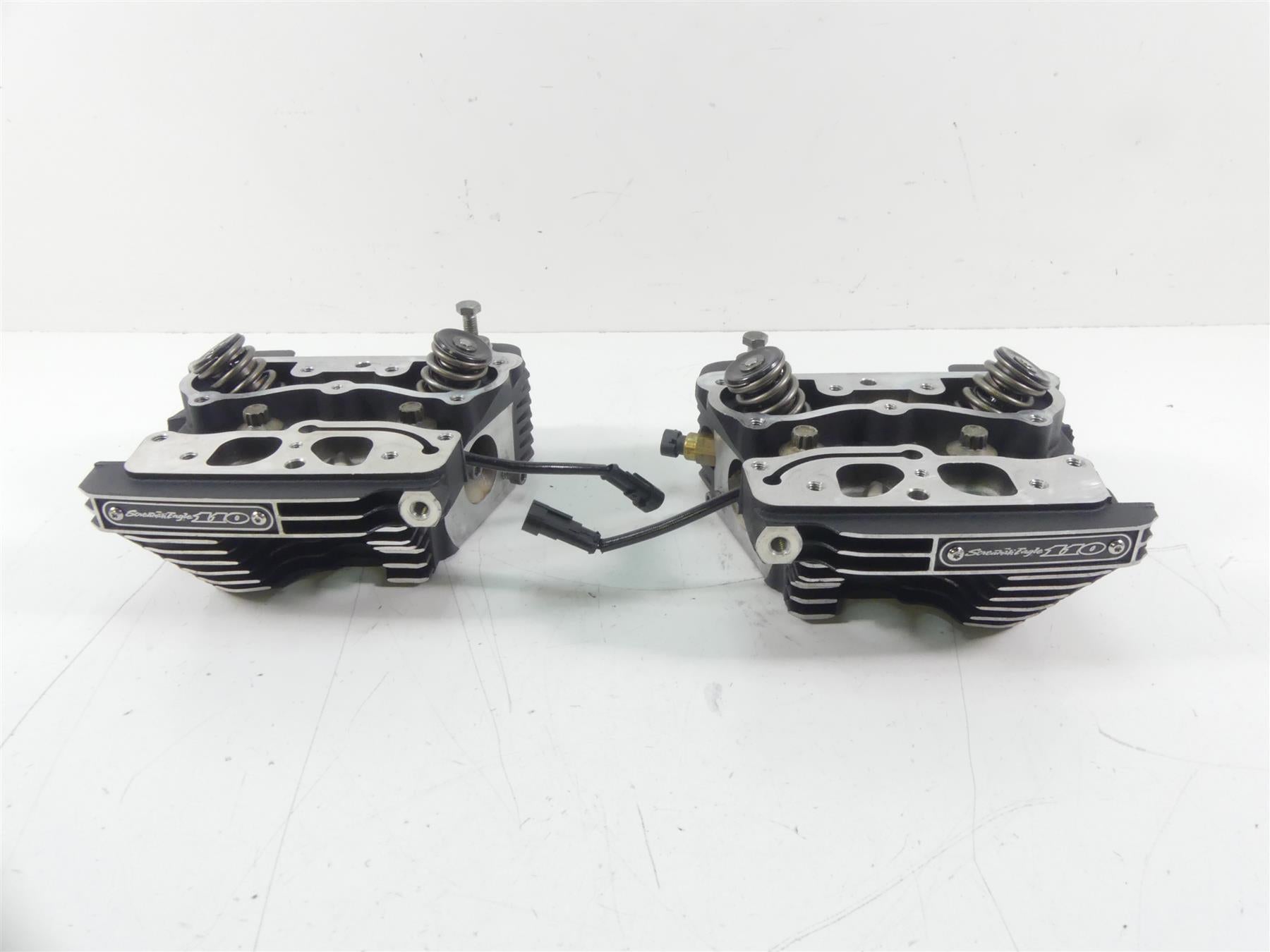2017 Harley FXSE CVO Pro Street Breakout 110ci Cylinder Head Set 17707-11 {{ shop.shopifyCountryName }} - Mototech271