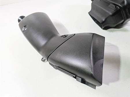 2014 Yamaha YZFR1 R1 RN22 Front Air Intake Duct Ram Scoop Set 14B-2845D-10-00 {{ shop.shopifyCountryName }} - Mototech271