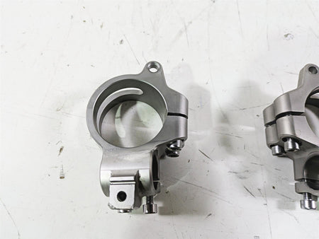 2020 Triumph Daytona 765 Moto2 Handle Bar Mounts Clamp Clip Ons T2042962 {{ shop.shopifyCountryName }} - Mototech271