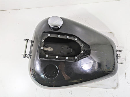 2015 Harley FXDL Dyna Low Rider Fuel Gas Petrol Tank -READ 61593-10 {{ shop.shopifyCountryName }} - Mototech271