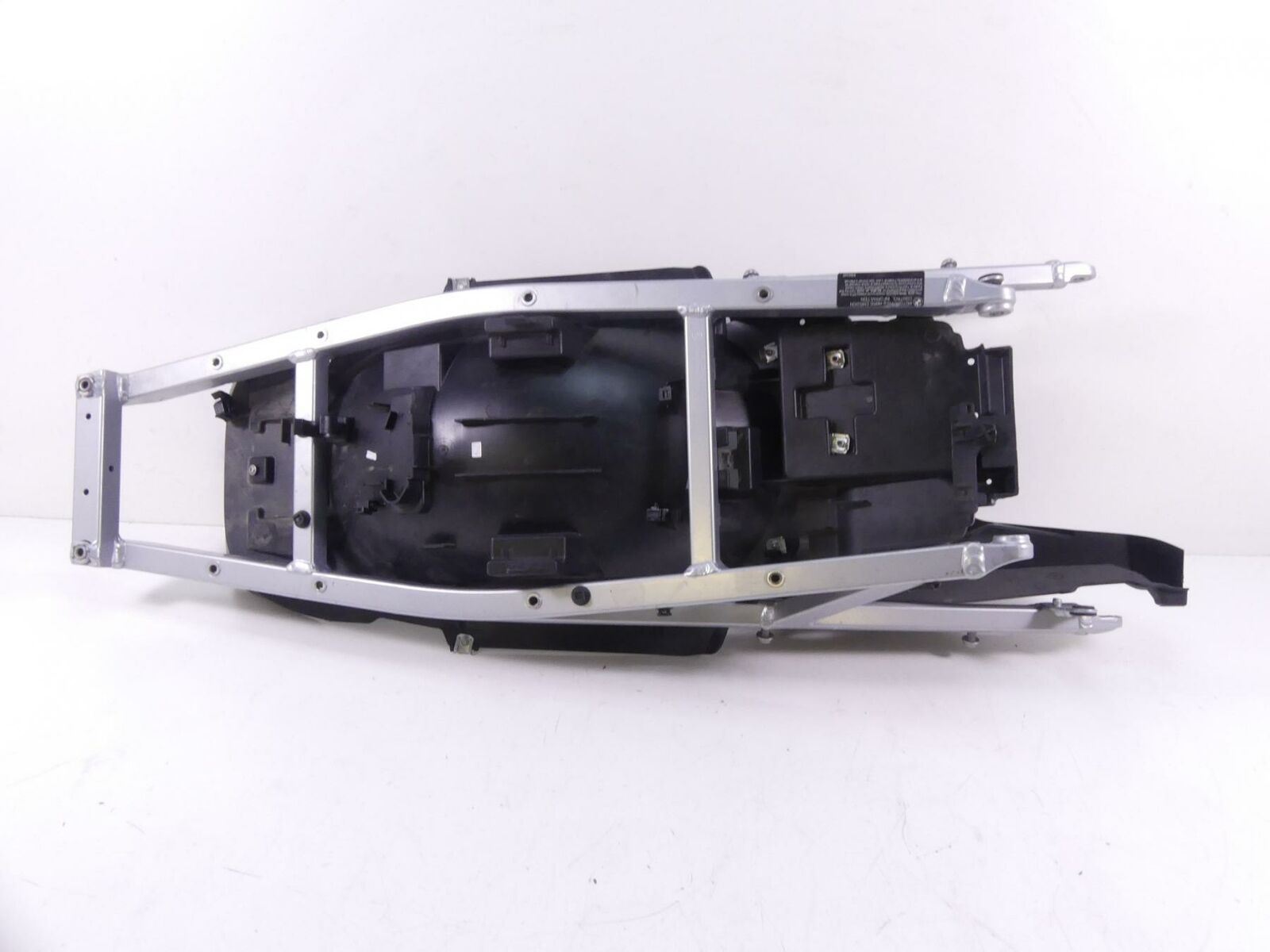 2016 BMW R1200 RT RTW K52 Subframe Sub Frame & Inner Fender 46518528588 {{ shop.shopifyCountryName }} - Mototech271