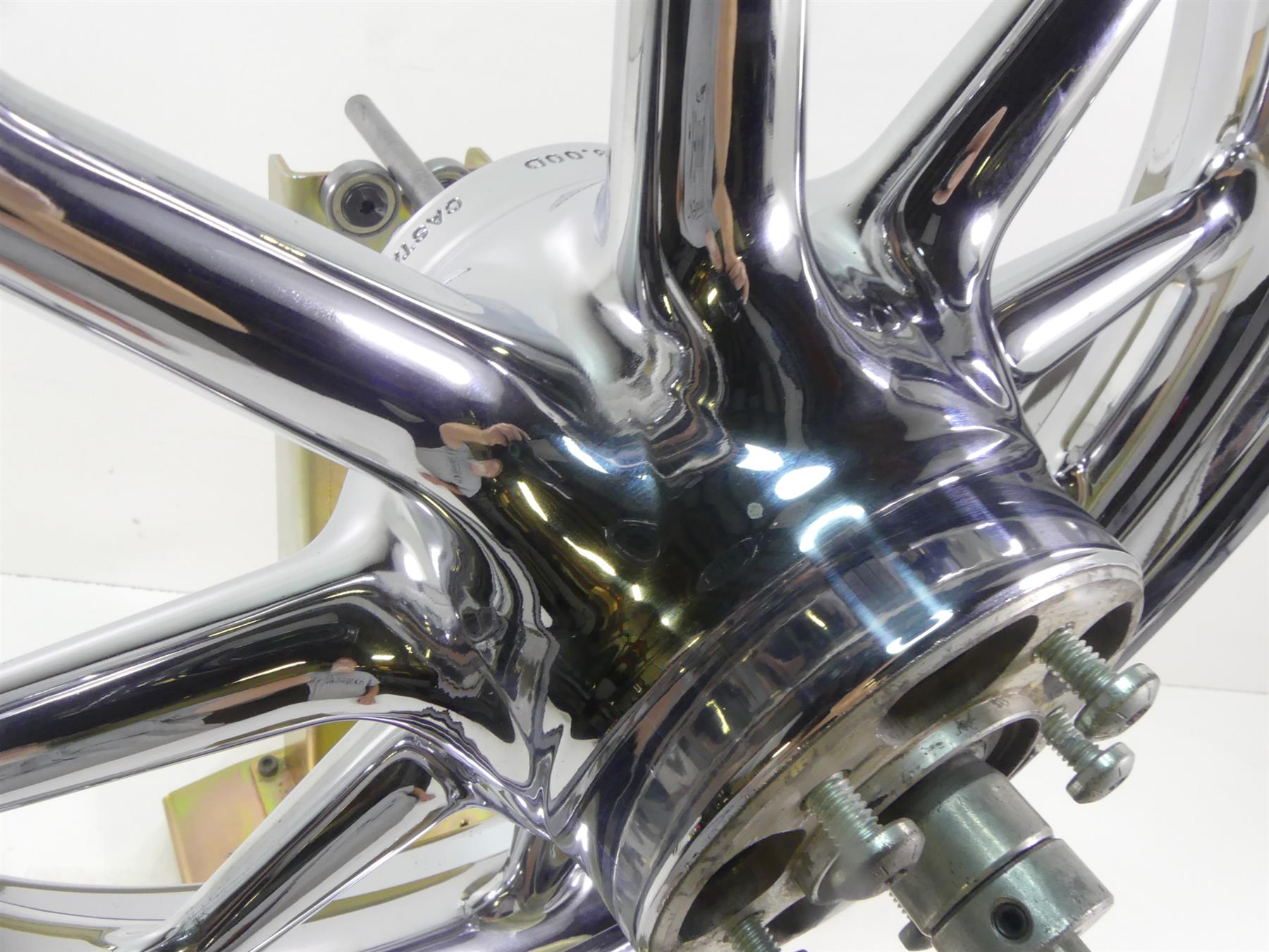 2007 Harley Touring FLHTCU SE CVO Electra Glide Front Chrome Wheel 16x3 43539-08 {{ shop.shopifyCountryName }} - Mototech271