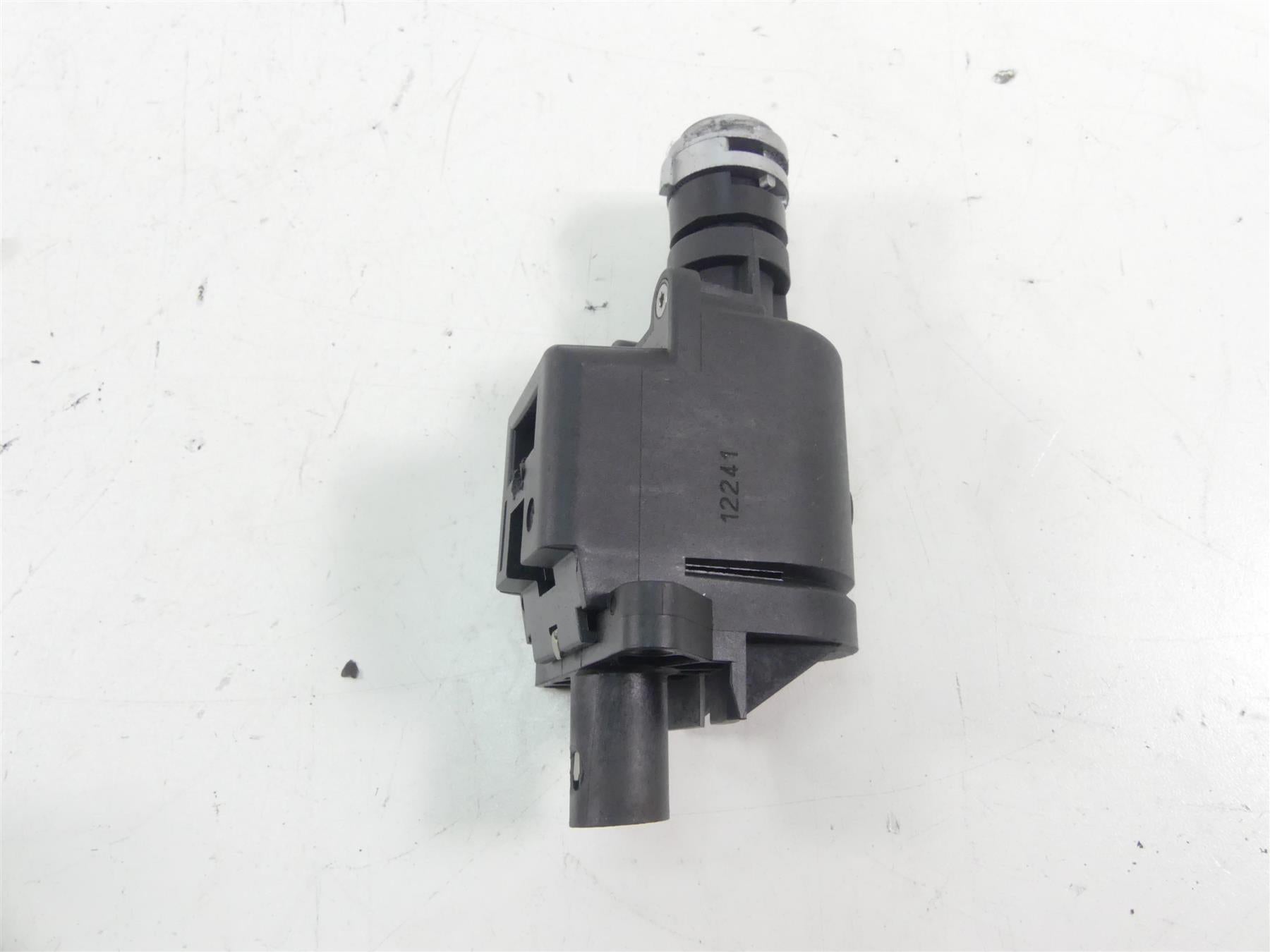 2013 Harley Touring FLHTK Electra Glide Ignition Switch No