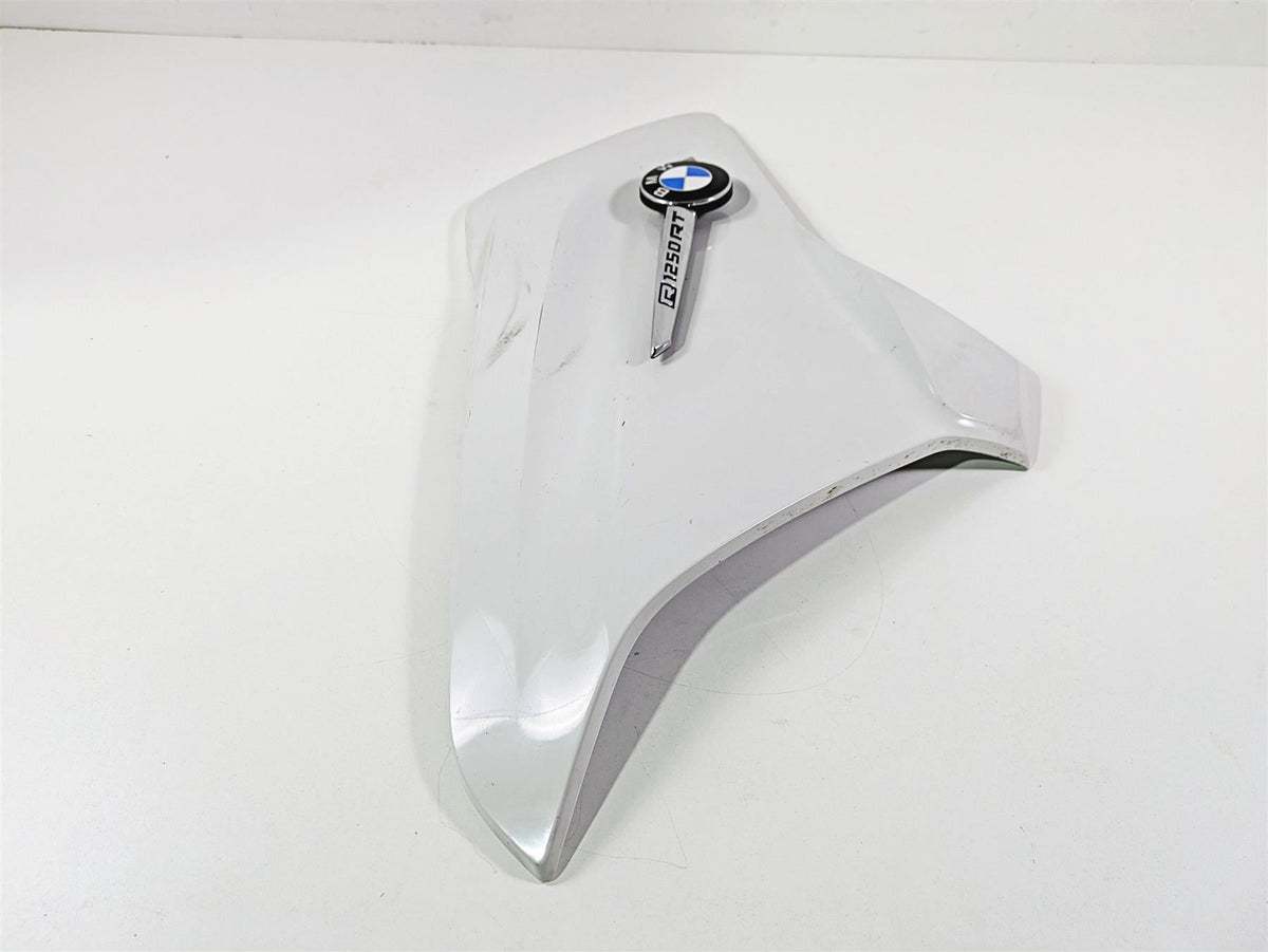 2019 BMW R1250RT K52 Left Emblem Side Covers Fairing Cowl - Read 46638566227 {{ shop.shopifyCountryName }} - Mototech271