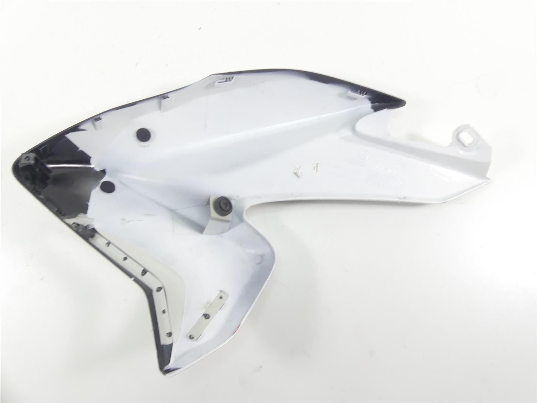 2014 Ducati Hypermotard 821 SP Right Side Tank Cover Fairing Cowl 48015691C {{ shop.shopifyCountryName }} - Mototech271