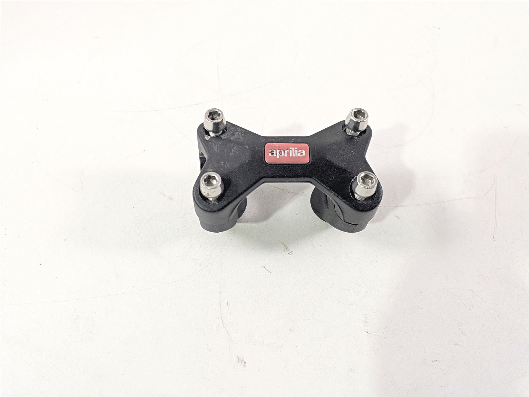 2017 Aprilia RSV 1100 Tuono V4 Factory Handlebar Riser Mount 899049