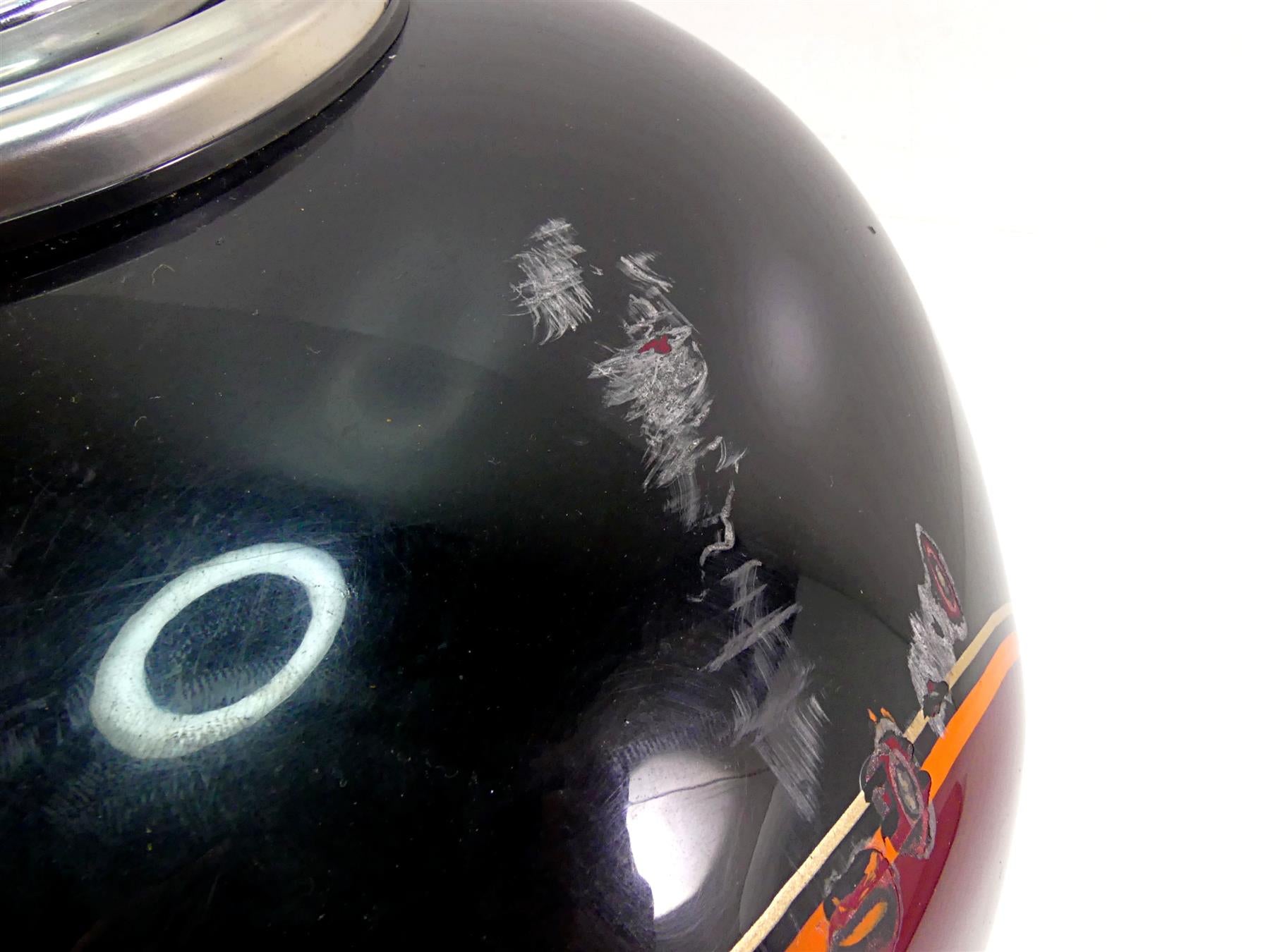 2005 Harley Sportster XL1200 C Fuel Gas Petrol Tank Reservoir - Read 62213-04 {{ shop.shopifyCountryName }} - Mototech271
