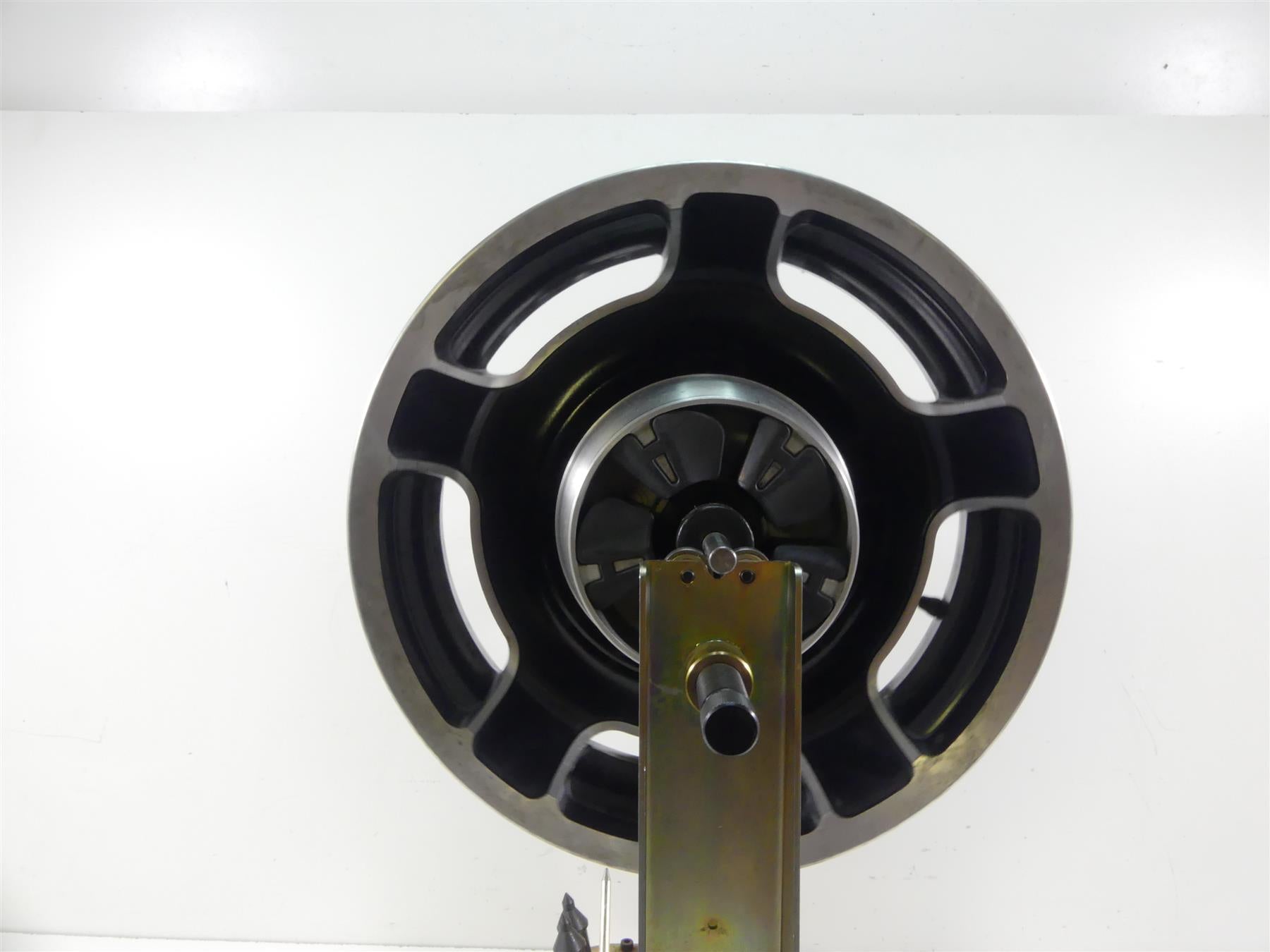2012 Harley Touring FLHX Street Glide Straight Rear 16x5 Wheel Rim 43566-11 {{ shop.shopifyCountryName }} - Mototech271