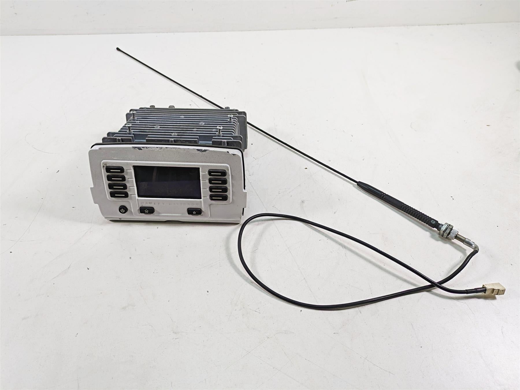 2019 Harley Touring FLHX Street Glide 4.3 Boom Stereo Radio Amp 76000075D {{ shop.shopifyCountryName }} - Mototech271