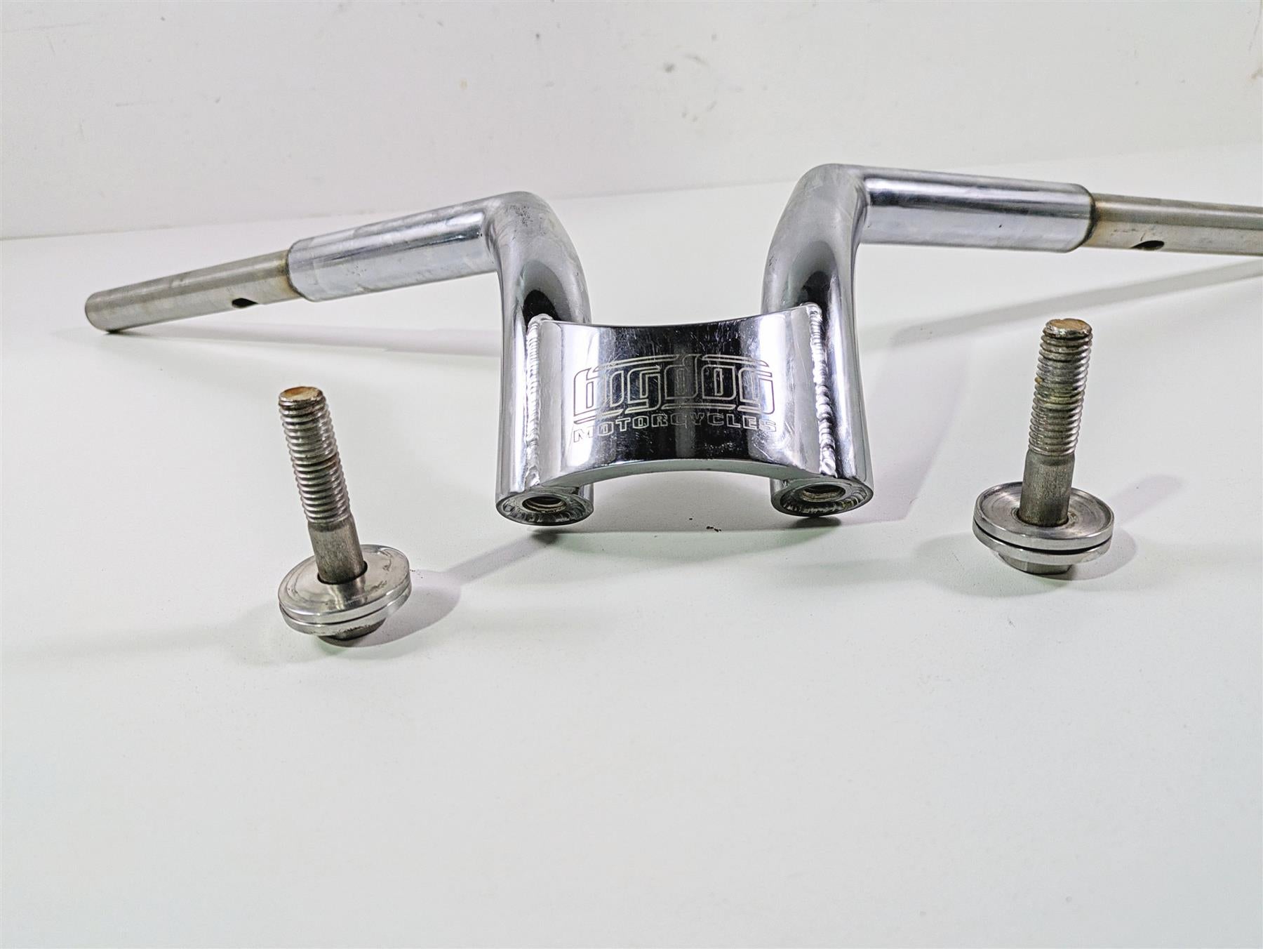 2004 Big Dog Chopper Slightly Bent Handlebars Handle Bars BD2219-1 {{ shop.shopifyCountryName }} - Mototech271