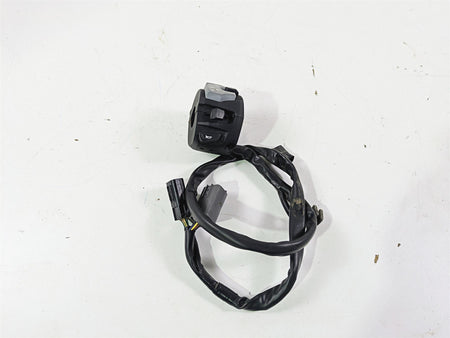 2020 Suzuki V-Strom 1050 XT Left Hand Turn Signal Control Switch 37400-06L00 {{ shop.shopifyCountryName }} - Mototech271