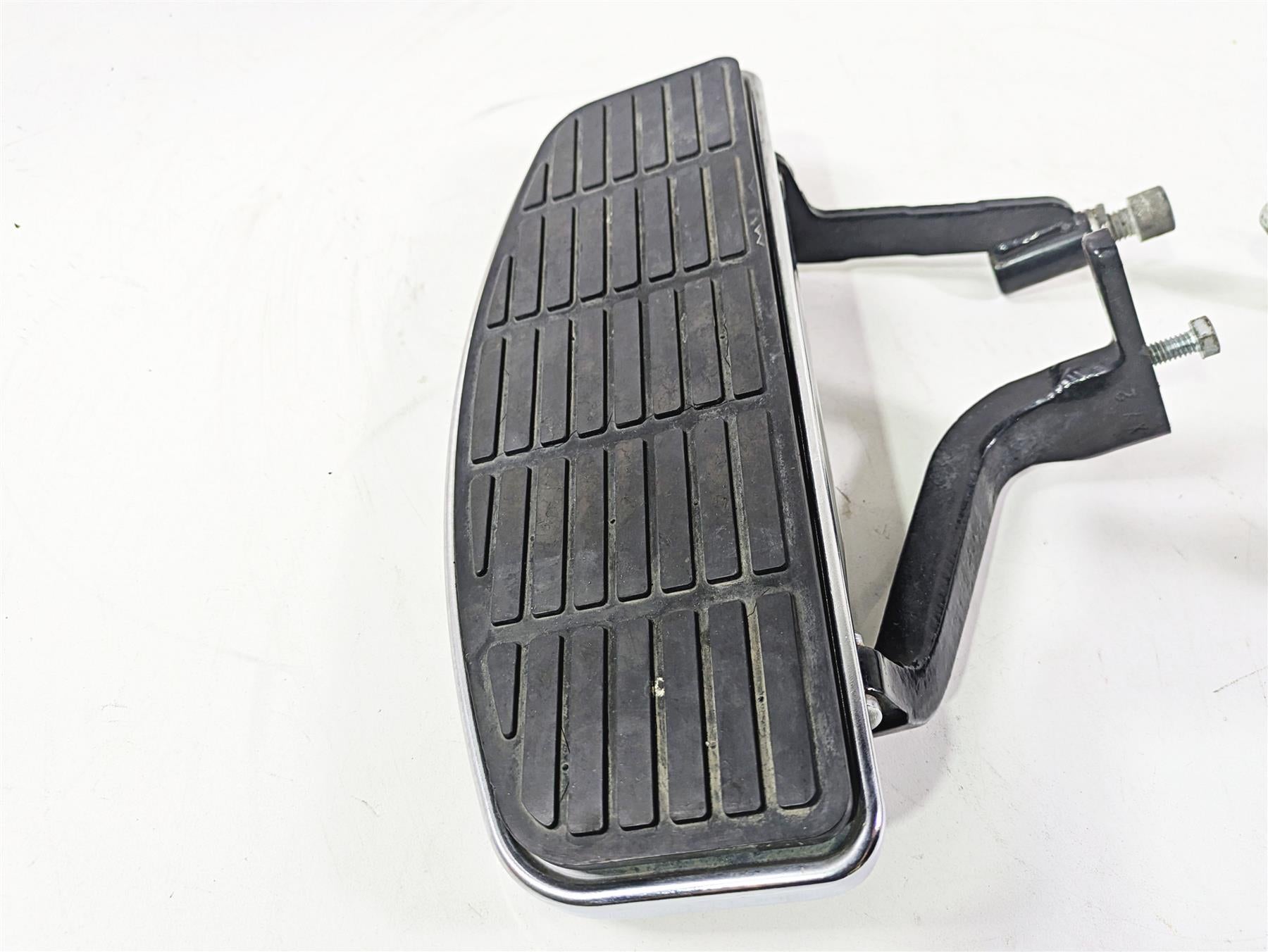 1996 Harley Touring FLHTCUI Electra Glide Front Rider Floor Board Set 50621-79A {{ shop.shopifyCountryName }} - Mototech271