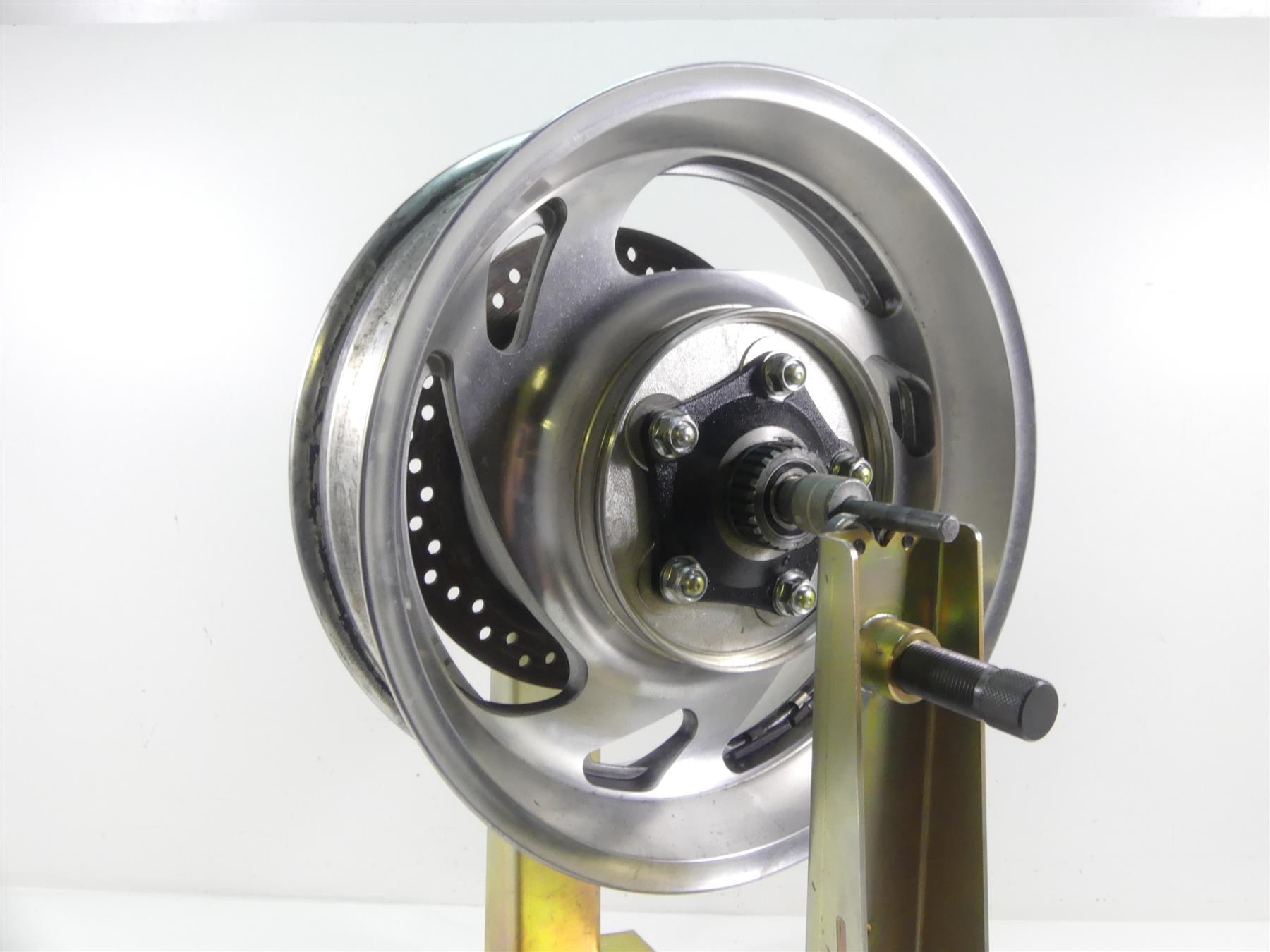 2008 Honda V-Twin VTX1800 N3 Straight Rear Wheel Rim 16x5 42650-MCV-R30 {{ shop.shopifyCountryName }} - Mototech271