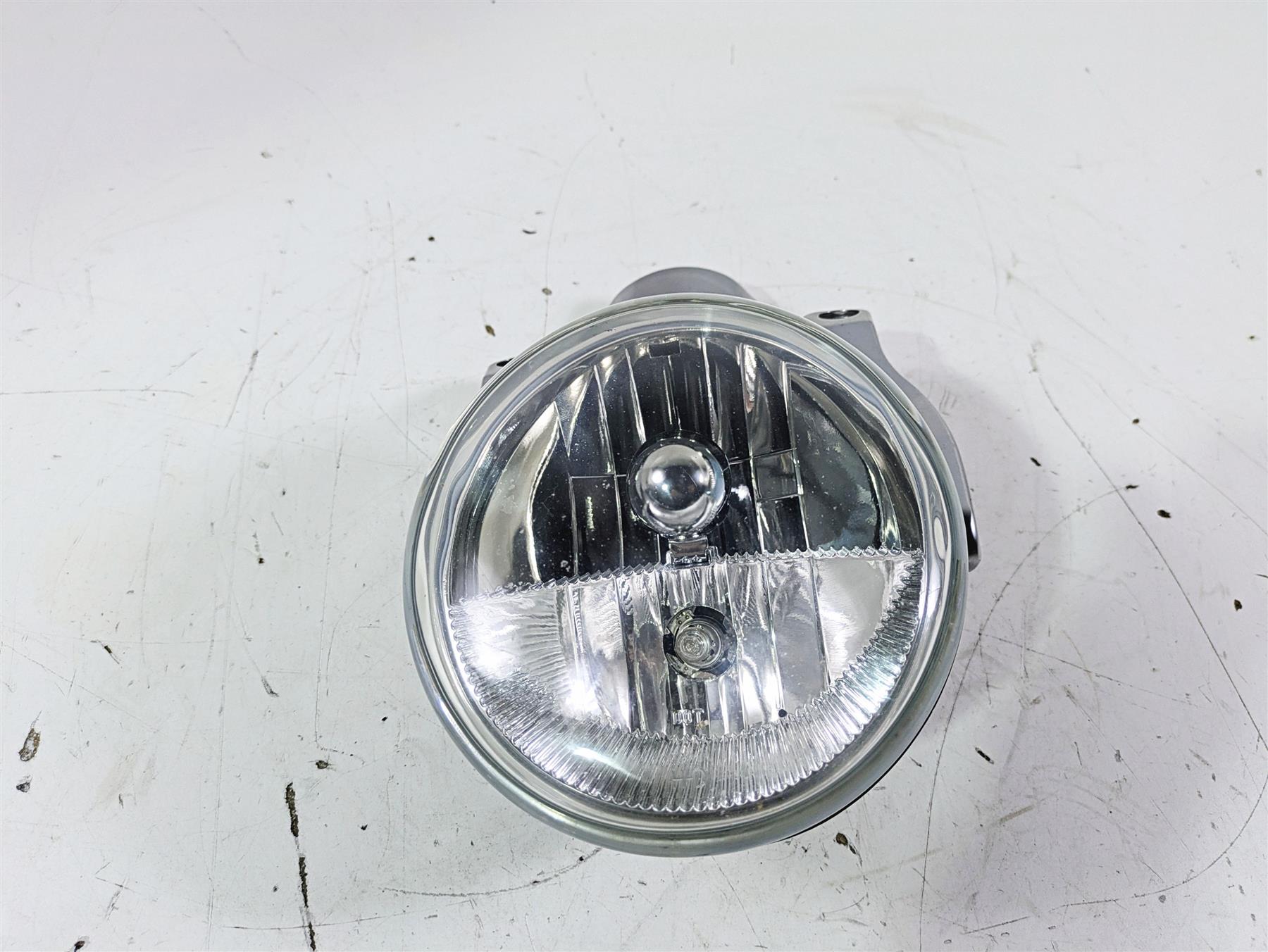2012 Harley VRSCF Muscle V Rod Headlight Head Light Lamp 69873-07B 68228-09 {{ shop.shopifyCountryName }} - Mototech271