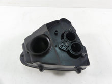 Load image into Gallery viewer, 2007 Yamaha XVS1300 V-Star Air Box Cleaner &amp; Cover Set 3D8-14421-01-00
