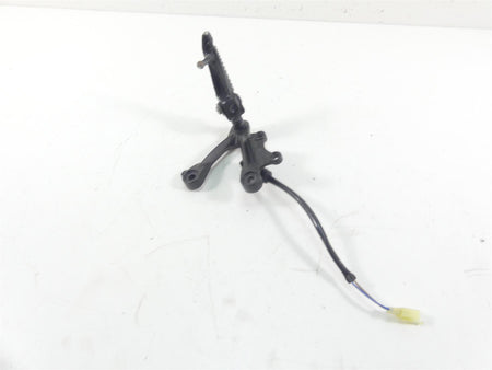 2013 Kawasaki ZX636 ZX6R Ninja Right Footpeg & Bracket Set 35063-0590-18R {{ shop.shopifyCountryName }} - Mototech271