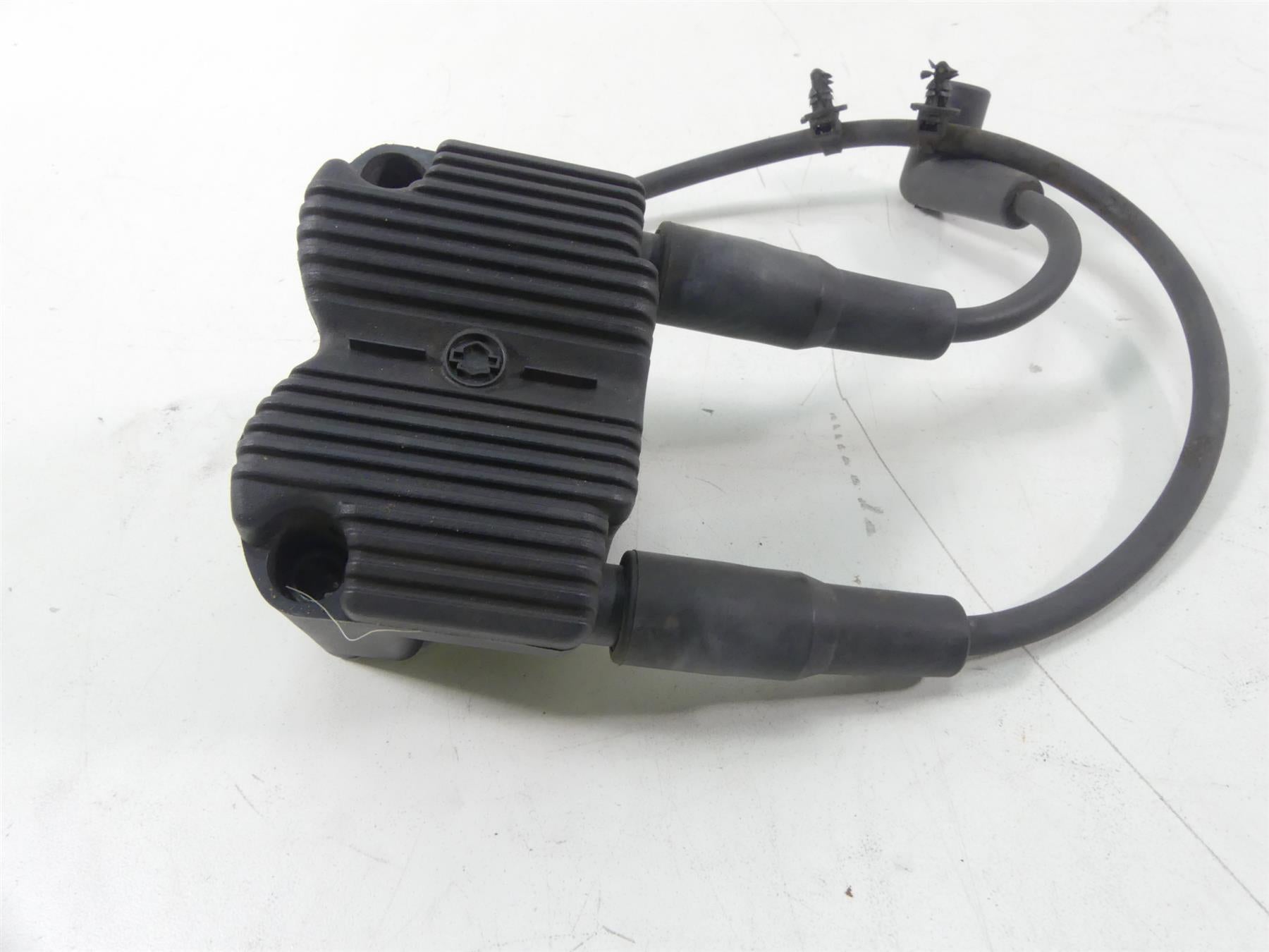 2004 Harley Softail FLSTFI Fat Boy Delphi Ignition Coils + Chrome Cover 31743-01 {{ shop.shopifyCountryName }} - Mototech271