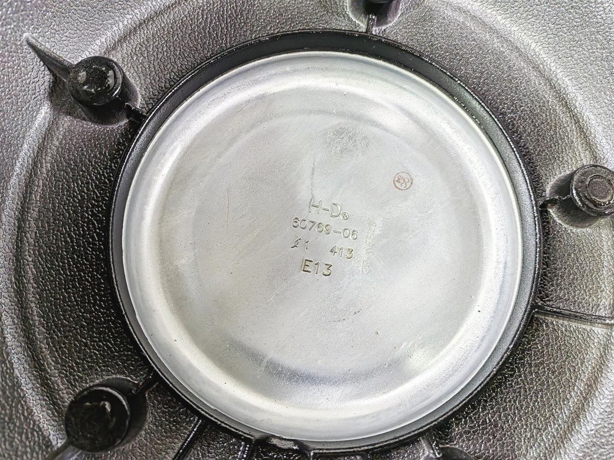 2011 Harley FXDF Dyna Fat Bob Outer Primary Drive Clutch Cover Fw 60784-06 {{ shop.shopifyCountryName }} - Mototech271