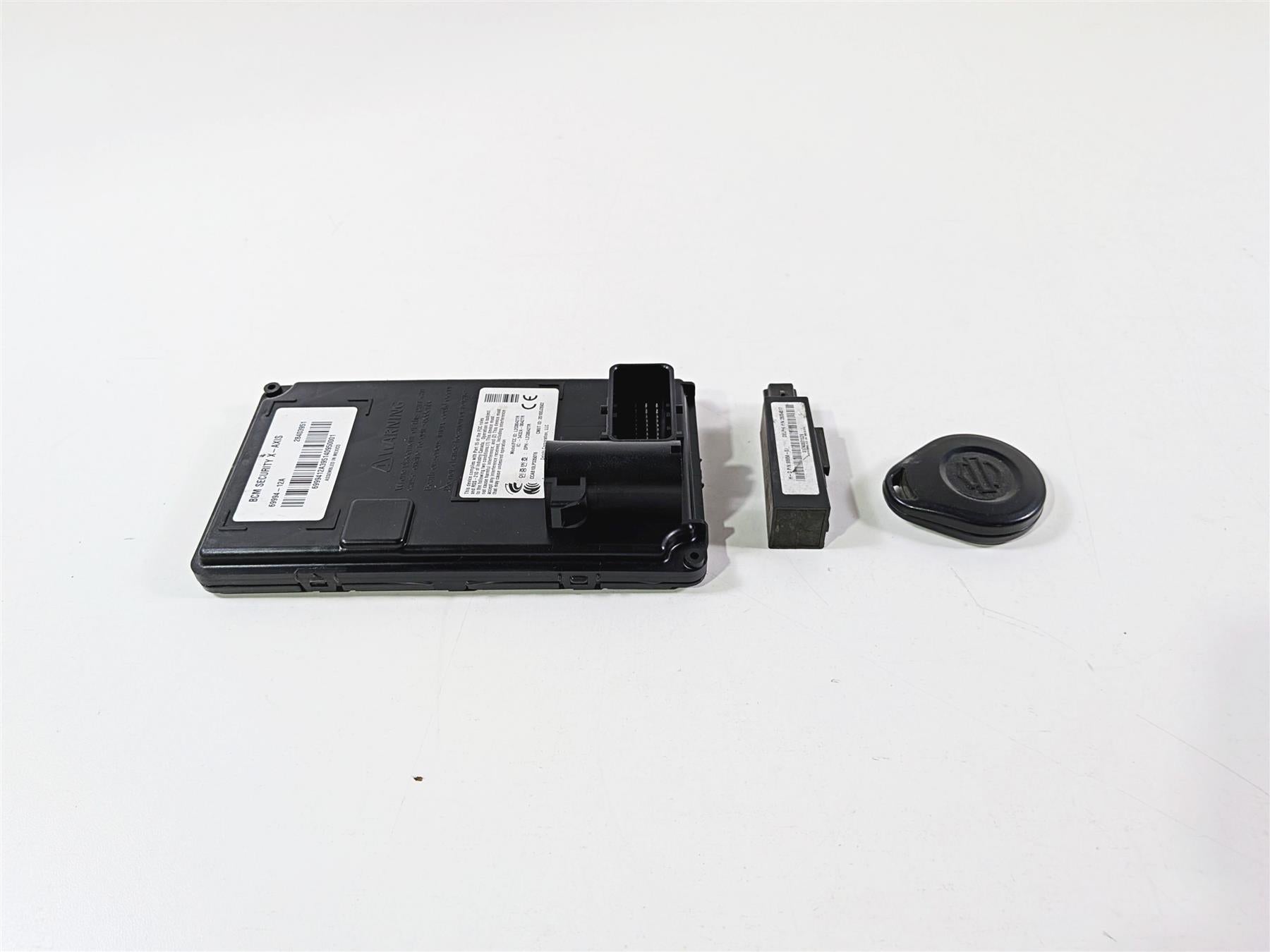 2014 Harley Touring FLHTK Electra Glide Bcm Security X-Axis Fob Set 69994-12-Mototech271