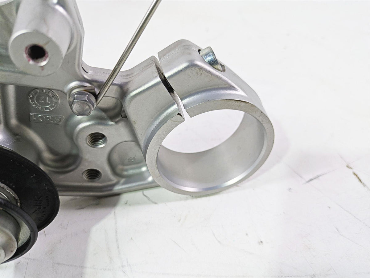 2013 Triumph Tiger 1215 Explorer Lower Upper Triple Tree Set T2041550 T2041622 {{ shop.shopifyCountryName }} - Mototech271