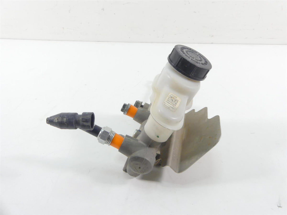 2018 Polaris RZR1000 XP EPS Turbo Dynamix Main Brake Master Cylinder 1911982 {{ shop.shopifyCountryName }} - Mototech271