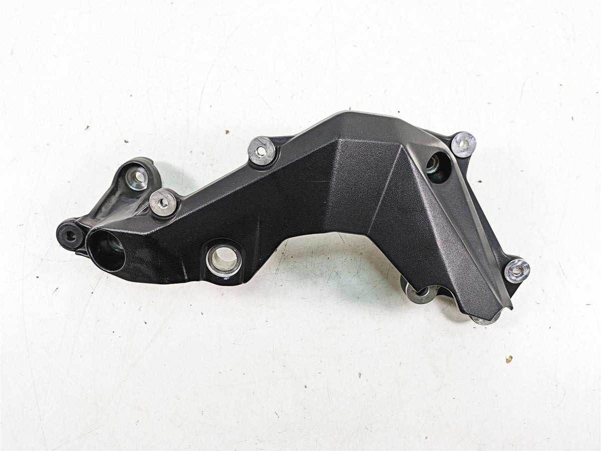 2013 MV Agusta F3 675 ERA Right Swingarm Plate Frame Mount 80A0B5642 {{ shop.shopifyCountryName }} - Mototech271