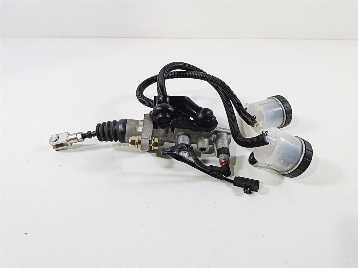 2022 Can Am Maverick X3 XRC Turbo RR 72" Brembo Brake Master Cylinder 705601803-Mototech271
