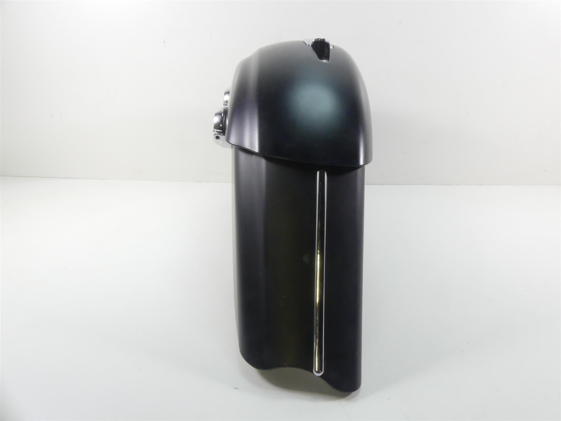 2016 Indian Chieftain Dark Horse Left Saddlebag Saddle Bag Storage 5451493 {{ shop.shopifyCountryName }} - Mototech271